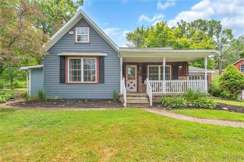 9125 Iroquois Street, Evans, NY 14006
