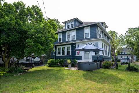 10 Taft Place, Dunkirk, NY 14048