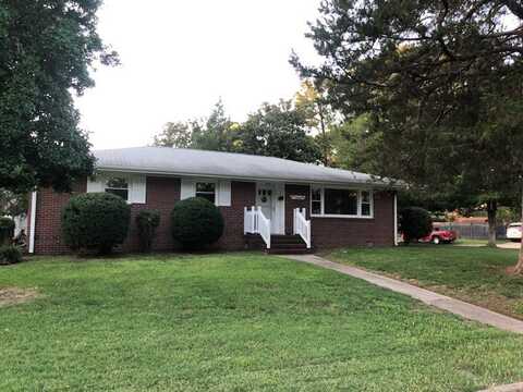 422 Skipjack Road, Newport News, VA 23602