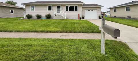 2806 31 Street, Columbus, NE 68601
