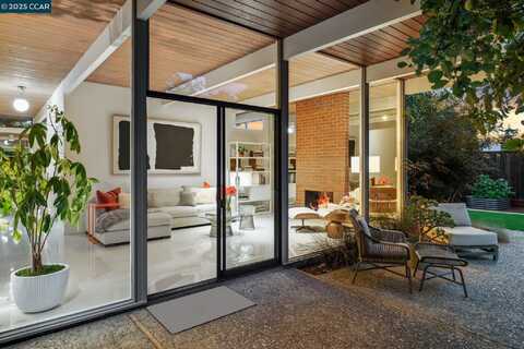 206 Santa Fe Dr, Walnut Creek, CA 94598