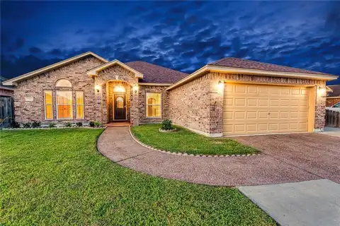 6818 Guinevere Street, Corpus Christi, TX 78414