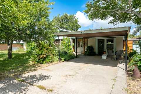 620 S 11th Street, Aransas Pass, TX 78336