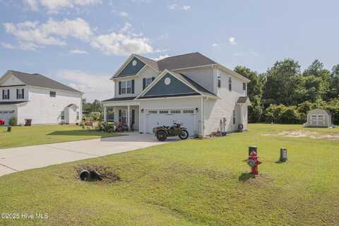 307 Lonesome Dove Court, Maysville, NC 28555