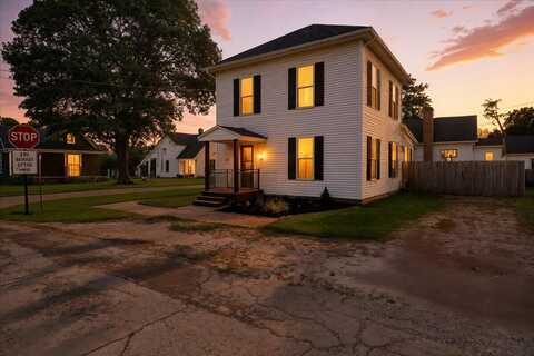 207 S Jackson Street, Mount Vernon, OH 43050