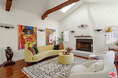 2251 N Cahuenga Blvd, Los Angeles, CA 90068