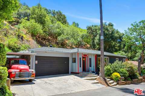 9660 Yoakum Dr, Beverly Hills, CA 90210