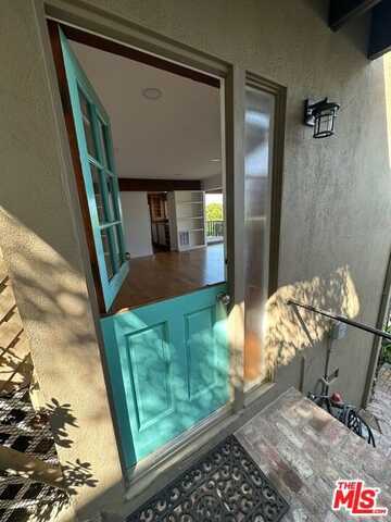 213 Ocean Ave, Santa Monica, CA 90402