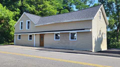 6 Tabor Road, Round Lake, NY 12151
