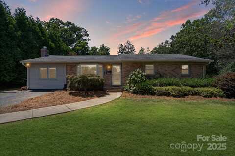 305 Ridge Drive, Mount Holly, NC 28120