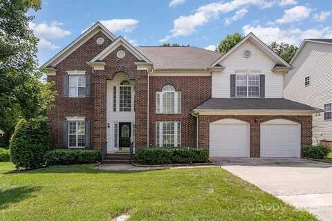 10929 Valley Spring Drive, Charlotte, NC 28277