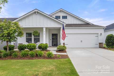 4147 Canopy Creek Drive, Denver, NC 28037