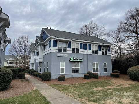 18151 W Catawba Avenue, Cornelius, NC 28031