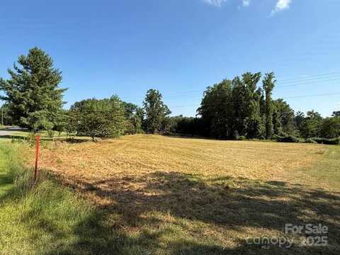 Chesnee Road, Columbus, NC 28722