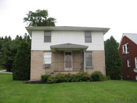 686 Main Street, Somerset, PA 15501