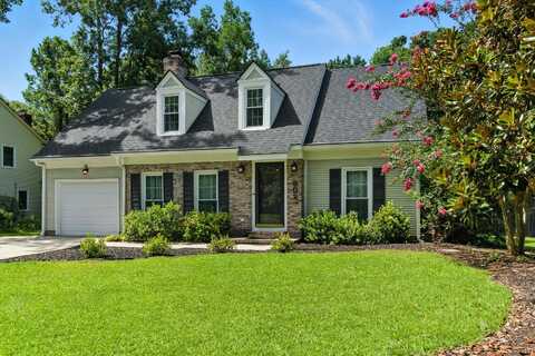 902 Essex Drive, Summerville, SC 29485