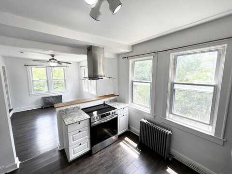 43 Front Street, Middletown, CT 06457
