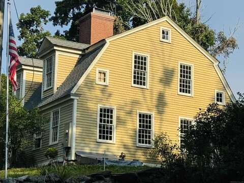 9 Main Street, Hampton, CT 06247