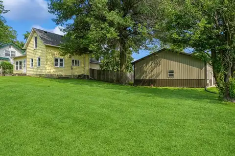 109 E Clanton Street, Saint Charles, IA 50240