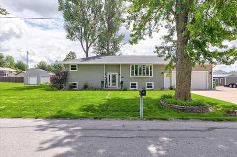 405 W 5th Street, Woodward, IA 50276