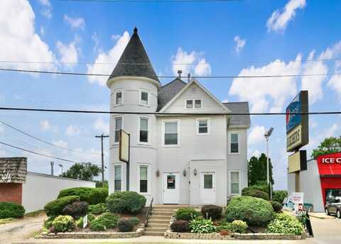 1655 Asbury, Dubuque, IA 52001