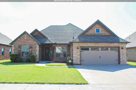 919 Stonebridge Village Dr, Enid, OK 73703
