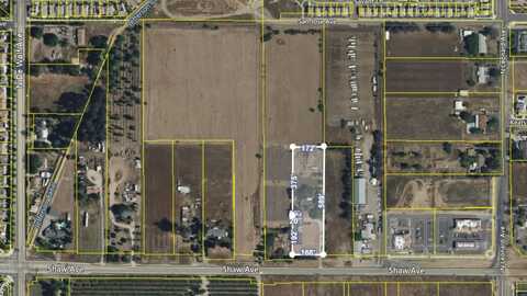 3663 Shaw Avenue E, Clovis, CA 93619