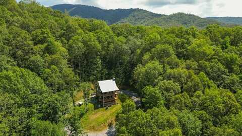 241 Golden Hawk Drive, Bryson City, NC 28713