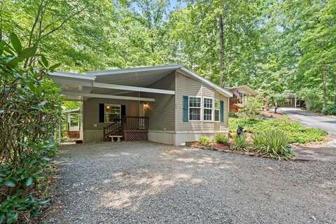 328 Country Woods Drive, Franklin, NC 28734