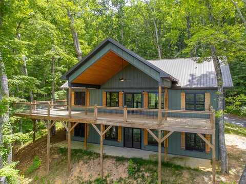 960 Woods Mountains TRL, Glenville, NC 28723