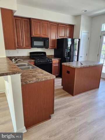 1 STEVENS COURT, SOMERDALE, NJ 08083