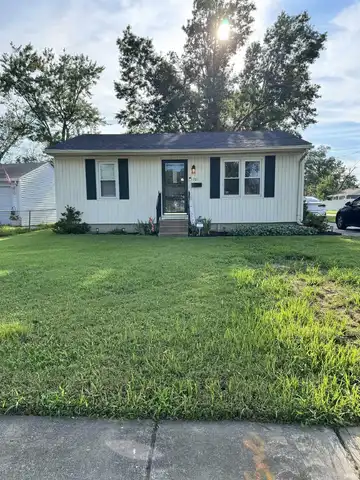 1701 Broadmoor Street, Evansville, IN 47714