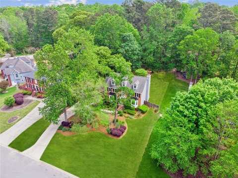 22 Oakwood Hills Drive, Suwanee, GA 30024