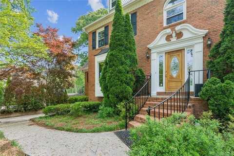 22 Oakwood Hills Drive, Suwanee, GA 30024