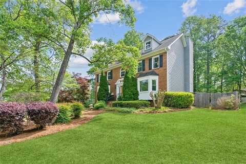 22 Oakwood Hills Drive, Suwanee, GA 30024