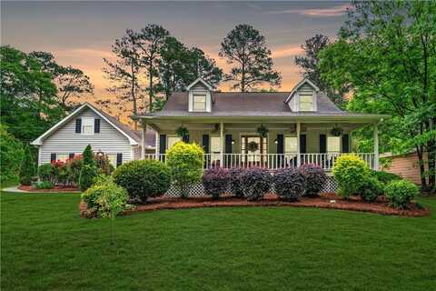 1870 Shoreline Trace, Grayson, GA 30017