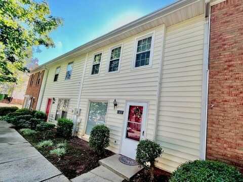 107 Old Ferry Way, Roswell, GA 30076