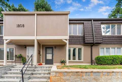 1808 Ashborough Way SE, Marietta, GA 30067