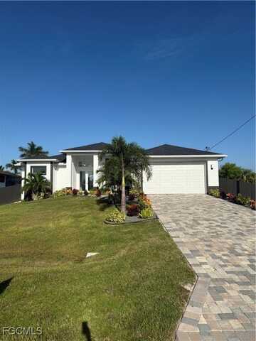 6 SW 37th Avenue, Cape Coral, FL 33991