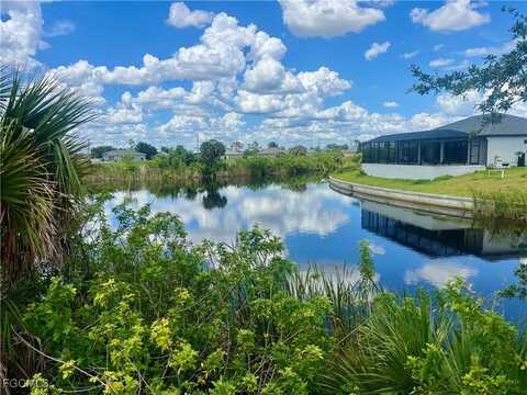 203 NW 19th Place, Cape Coral, FL 33993