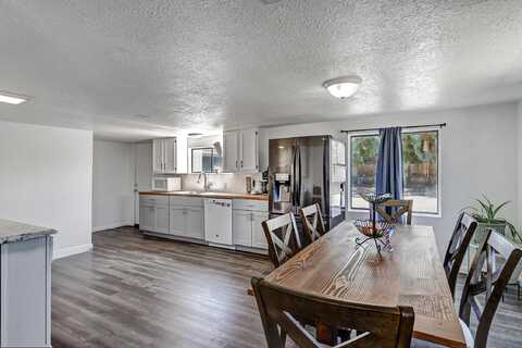 617 NIAGARA Road NE, Albuquerque, NM 87113