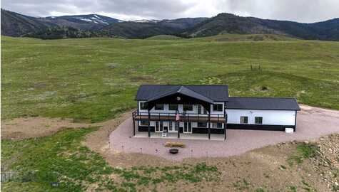 9800 Hwy 200, Dixon, MT 59831