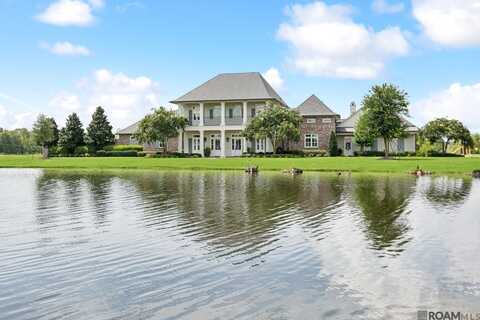 21910 Rabbit Run Dr, Baton Rouge, LA 70817