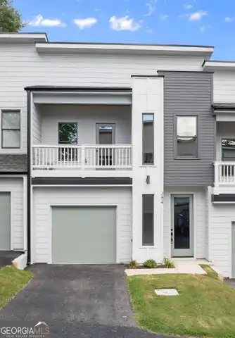 384 Forrest, Gainesville, GA 30501