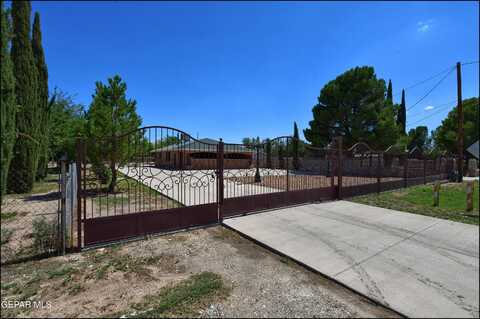 528 Liahona Drive, Socorro, TX 79927
