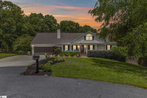 123 Crompton Drive, Pelzer, SC 29669