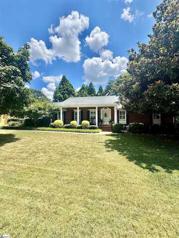 10 Dagenham Drive, Greenville, SC 29615