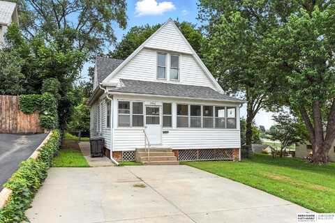 2942 Martha Street, Omaha, NE 68105