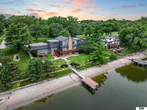 22446 South Shore Drive, Waterloo, NE 68069