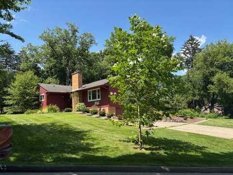 580 Riverview Drive, Ann Arbor, MI 48104